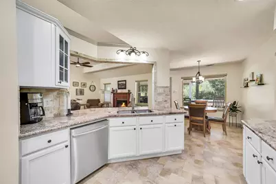 35 Blush Hill Drive, Conroe, TX 77304 - Photo 20