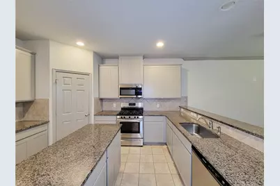15611 Jackie Robinson, Splendora, TX 77372 - Photo 10
