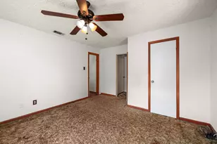 56 Wellford St, Houston, TX 77022 - Photo 14