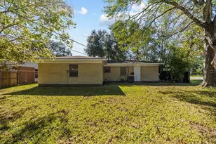 2918 Katherine St, La Marque, TX 77568 - Photo 16
