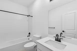 410 Monarch Trl, Huntsville, TX 77340 - Photo 16