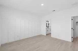 410 Monarch Trl, Huntsville, TX 77340 - Photo 8