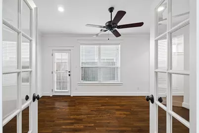 419 W 16th Street #B, Houston, TX 77008 - Photo 6