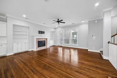419 W 16th Street #B, Houston, TX 77008 - Photo 8
