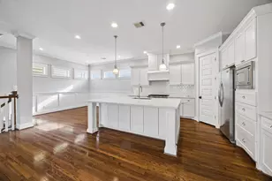 419 W 16th St, Houston, TX 77008 - Photo 2
