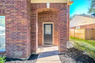 1219 Hollow Ash Ln, Katy, TX 77450 - Photo 2