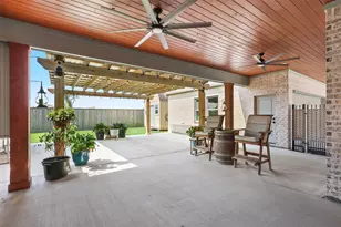 1814 S Prairie Ln, Deer Park, TX 77536 - Photo 32