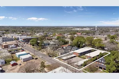 403 E Main Street #D, Brenham, TX 77833 - Photo 18
