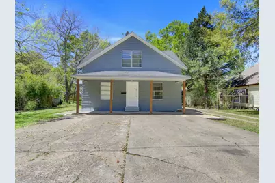 313 N Beauregard Street #1, Alvin, TX 77511 - Photo 2