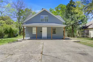 313 N Beauregard St, Alvin, TX 77511 - Photo 2