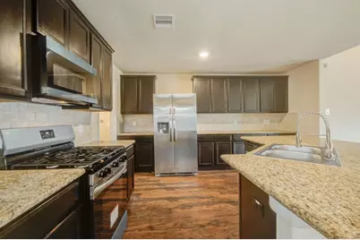 9919 Shimmering Lakes Drive, Rosharon, TX 77583 - Photo 12