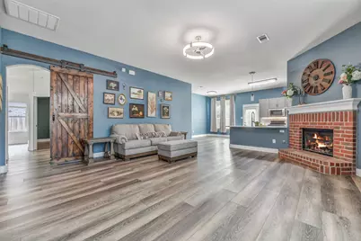 994 Jefferson Street, Alvin, TX 77511 - Photo 6