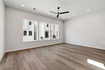 3907 Willowbend Point Drive, Houston, TX 77025 - Photo 14