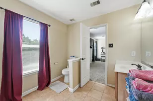 7334 Liberty Tree Ln, Houston, TX 77049 - Photo 18