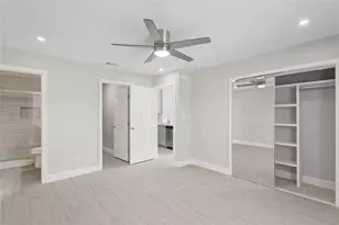 2121 Fountain View Dr, Houston, TX 77057 - Photo 14