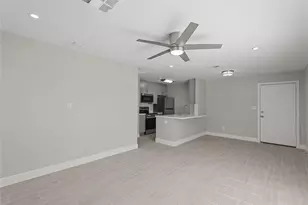 2121 Fountain View Dr, Houston, TX 77057 - Photo 4