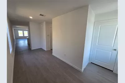 1302 Charlotte Way, Wharton, TX 77488 - Photo 4