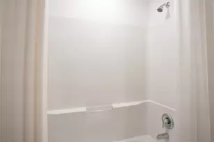 1302 Charlotte Wy, Wharton, TX 77488 - Photo 6