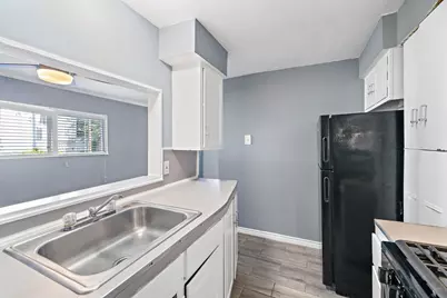 2404 Yoakum Blvd Boulevard #1, Houston, TX 77006 - Photo 8