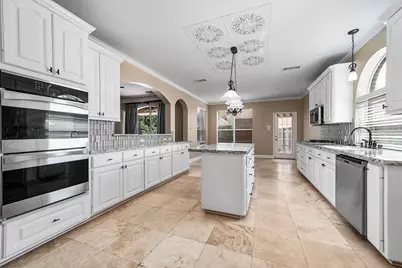 13 Turtle Creek Manor, Sugar Land, TX 77479 - Photo 14