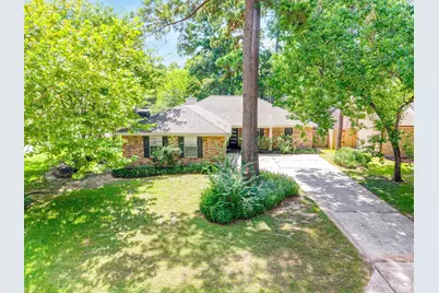 3 Still Corner Place, The Woodlands, TX 77381 - Photo 2