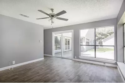 575 Moreland Street, Vidor, TX 77662 - Photo 6