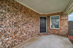 8202 Kingsbridge Meadow Dr, Houston, TX 77083 - Photo 2