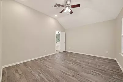 8202 Kingsbridge Meadow Drive, Houston, TX 77083 - Photo 16