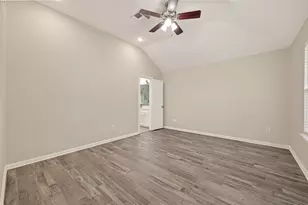 8202 Kingsbridge Meadow Dr, Houston, TX 77083 - Photo 16