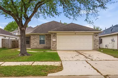 5911 Camron Point Circle, Katy, TX 77449 - Photo 2