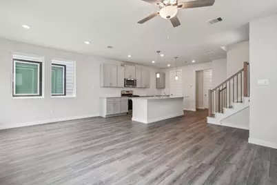 6324 Sapphire Ocean Drive, Houston, TX 77092 - Photo 2