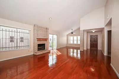 7918 Chancel Drive, Houston, TX 77071 - Photo 4