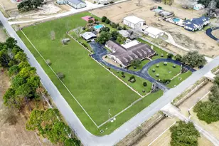 14 El Dorado Dr, Friendswood, TX 77546 - Photo 2