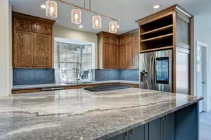 13810 Inland Spring Ct, Houston, TX 77059 - Photo 6