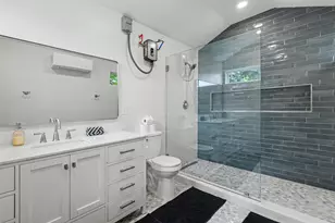 9317 Walterville Rd, Houston, TX 77080 - Photo 36