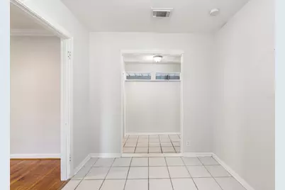 1811 W 14th 1/2 Street, Houston, TX 77008 - Photo 14