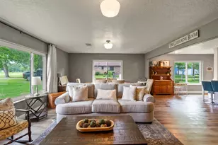 5211 Ghinaudo Rd, Hitchcock, TX 77563 - Photo 8