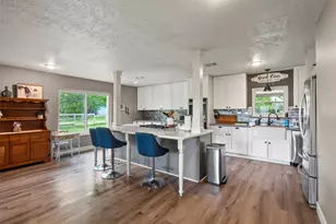 5211 Ghinaudo Rd, Hitchcock, TX 77563 - Photo 12