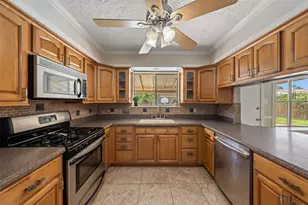 22303 Meadowrock Dr, Spring, TX 77389 - Photo 8