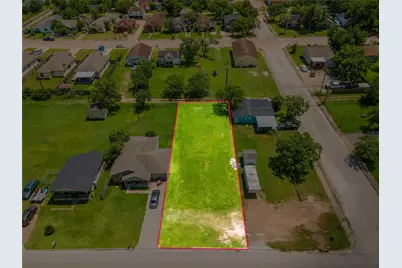 727 W Broad Street, Freeport, TX 77541 - Photo 6