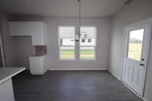 6915 Allens Lndg, Needville, TX 77461 - Photo 6