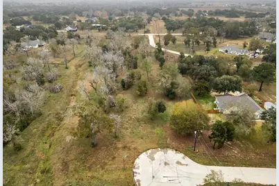 4603 Cottonwood Run, Alvin, TX 77511 - Photo 6