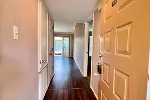 700 Thicket Ln, Houston, TX 77079 - Photo 1