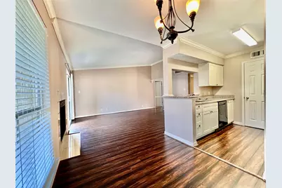 700 Thicket Lane #804, Houston, TX 77079 - Photo 4