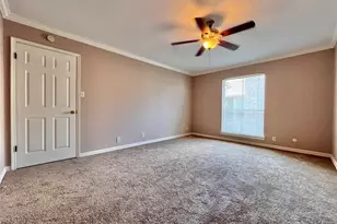 700 Thicket Ln, Houston, TX 77079 - Photo 20