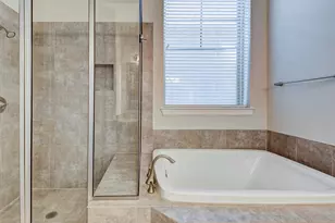 720 N Shepherd Dr, Houston, TX 77007 - Photo 24