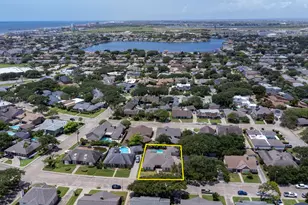 5 Colony Park Cir, Galveston, TX 77551 - Photo 28