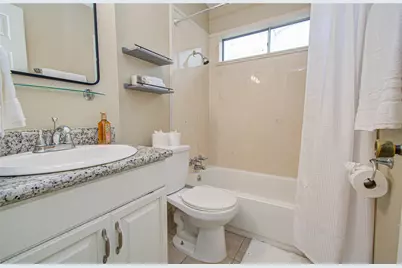 951 Beachcomber Lane, Houston, TX 77062 - Photo 18