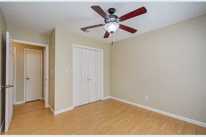 951 Beachcomber Lane, Houston, TX 77062 - Photo 24