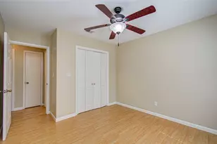 951 Beachcomber Ln, Houston, TX 77062 - Photo 24